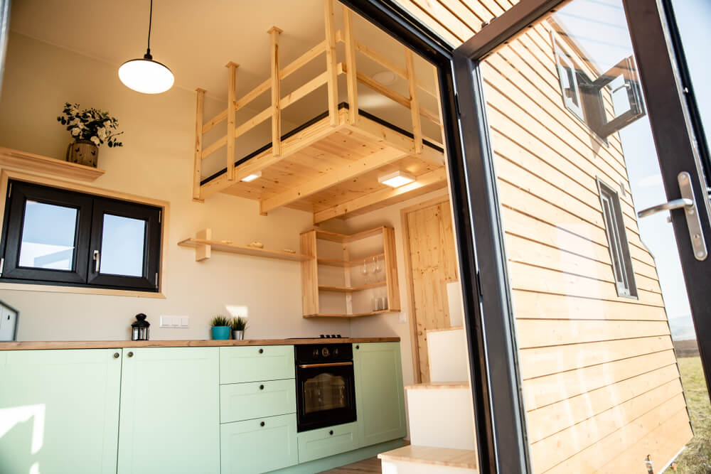 Mobile tiny house